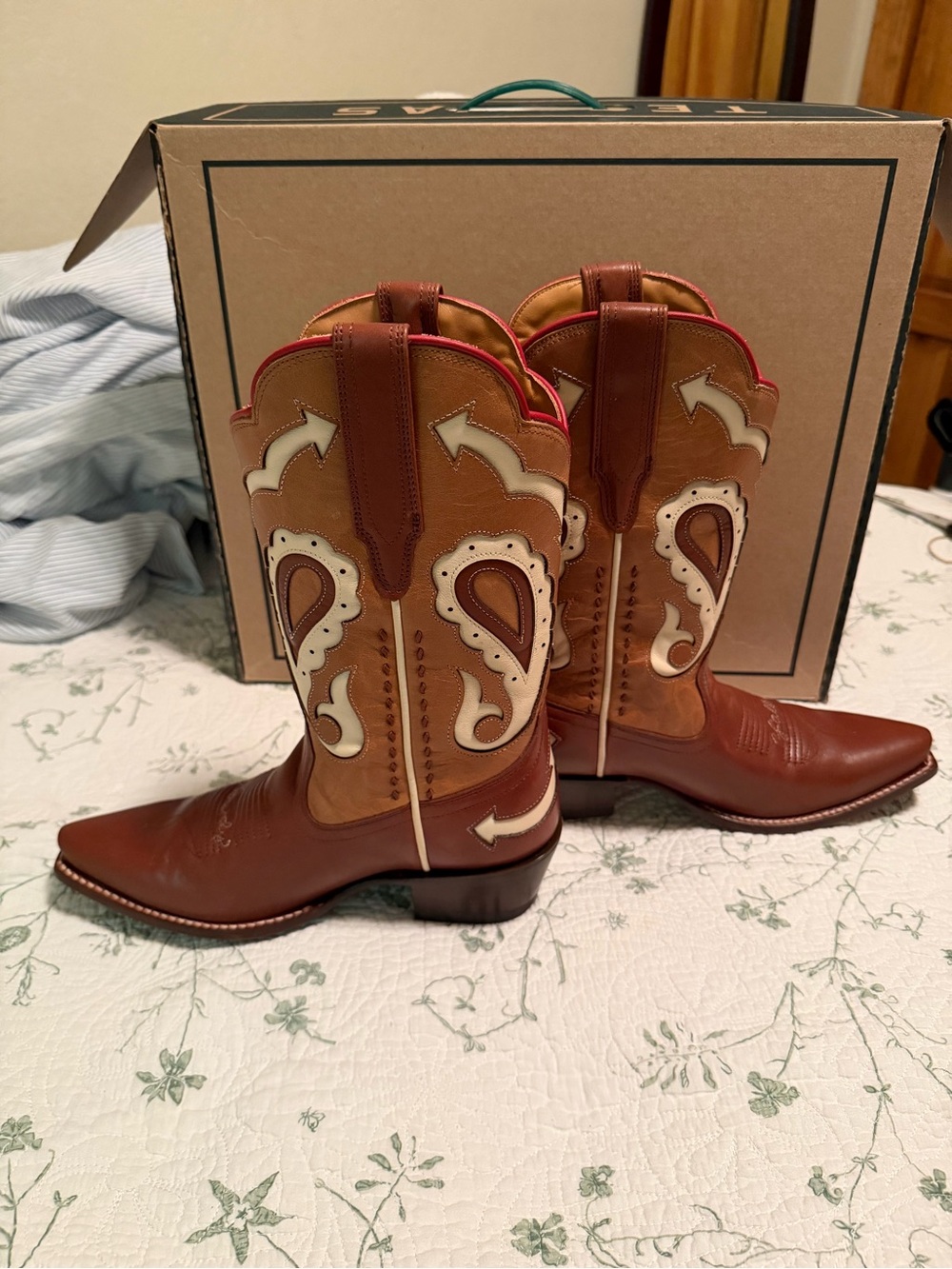 Tecovas Sadie vintage